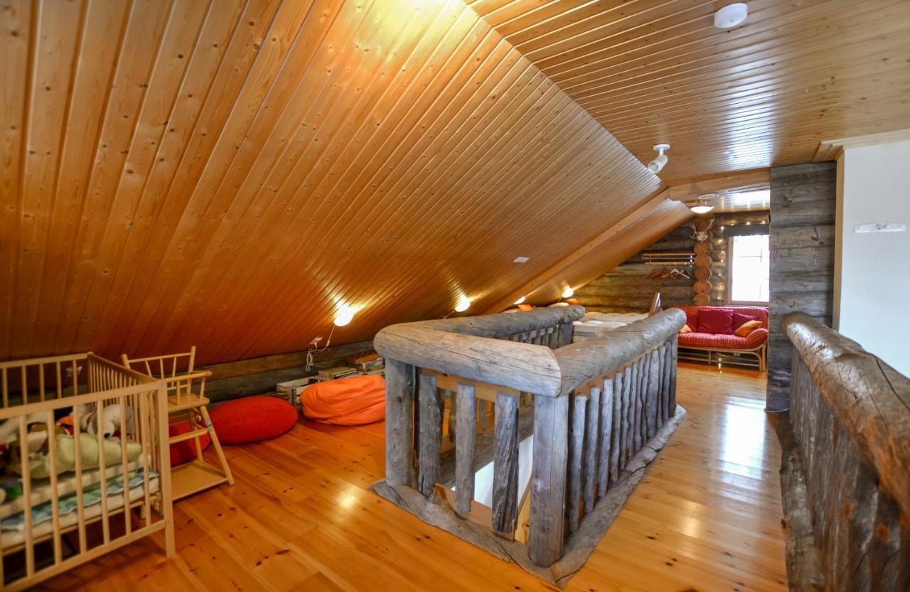Yllaeshilla Cottage Äkäslompolo エクステリア 写真